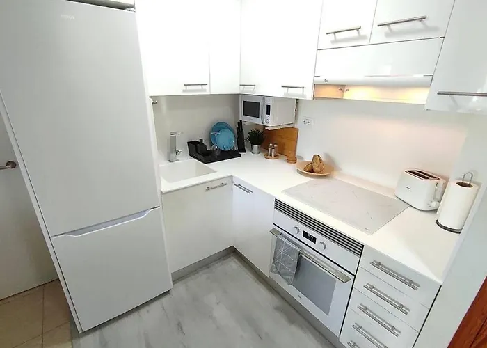 Centrico 221 By Casas Cocodrilo *