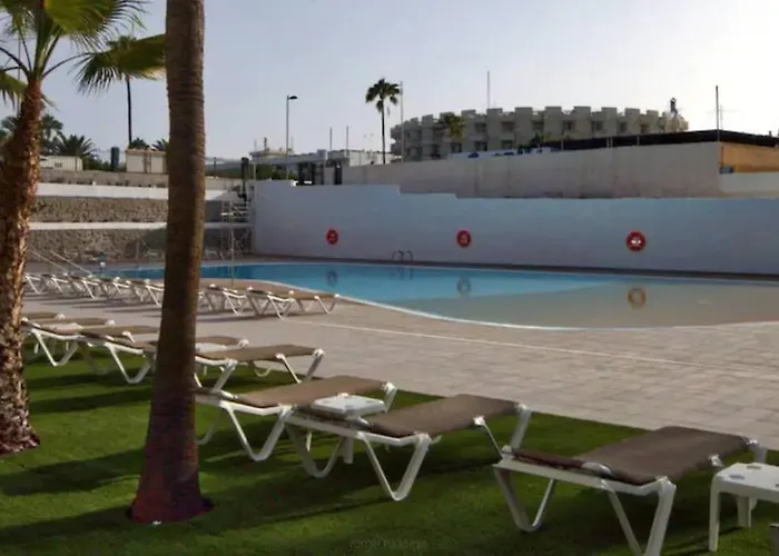 Centrico 221 By Casas Cocodrilo *